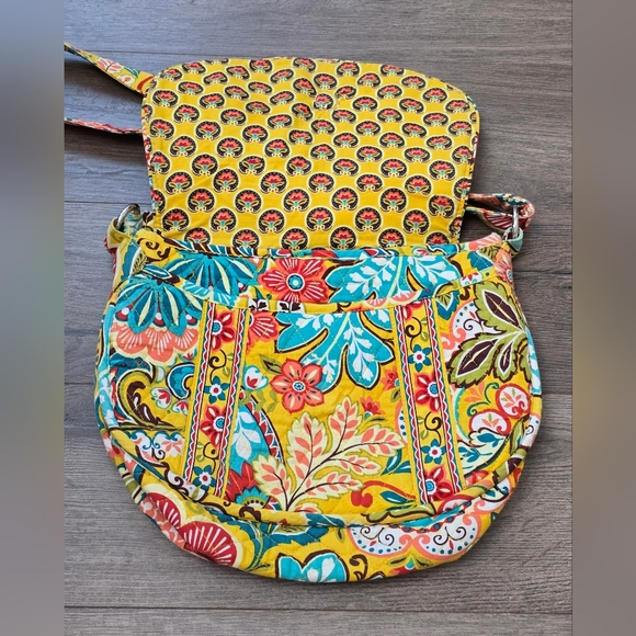 Vera Bradley Retro Eloise Hipster Provencal Yellow Paisely Crossbody Floral Boho - Picture 2 of 11